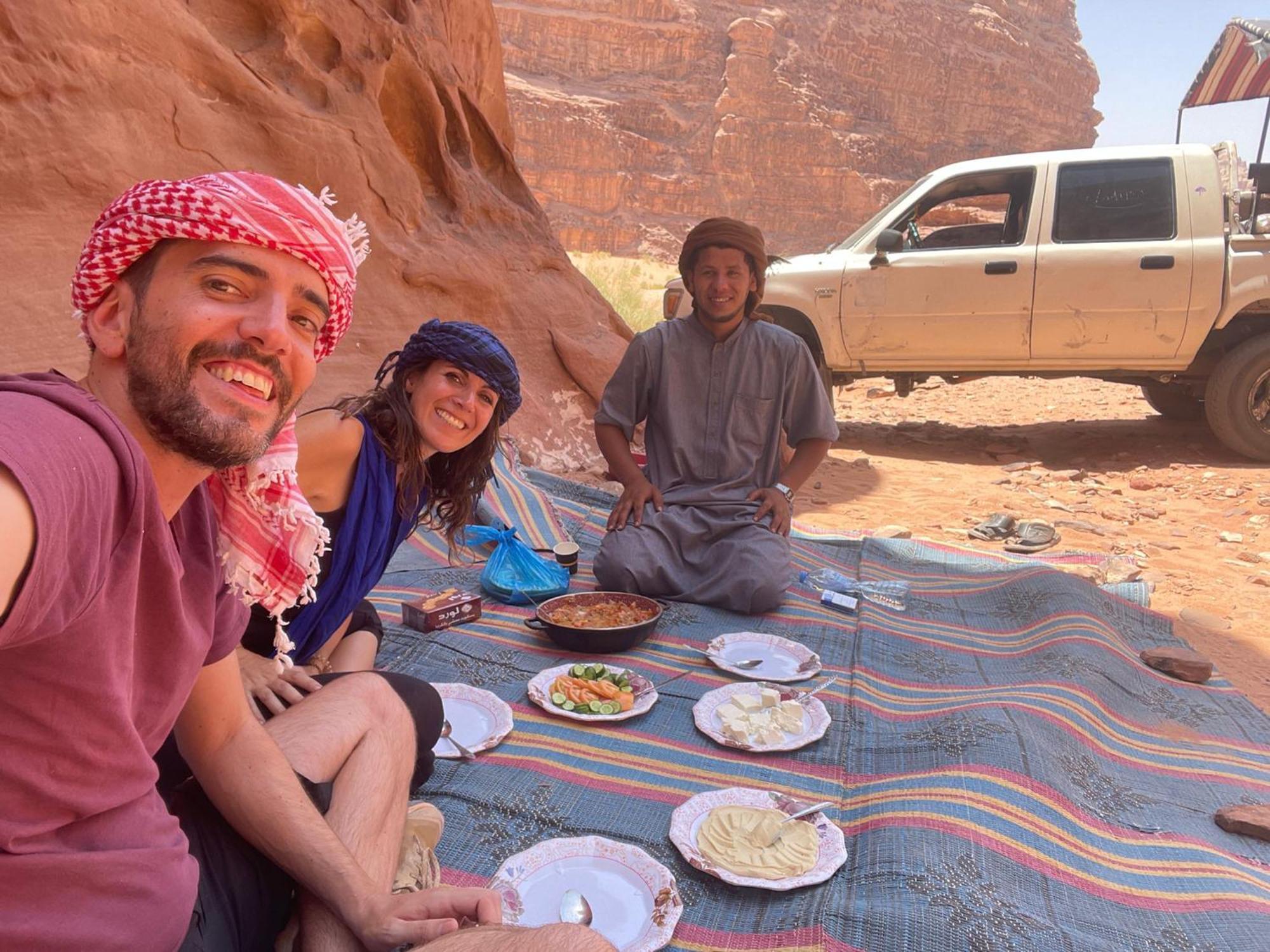 Joy Of Life Bed & Breakfast Wadi Rum Bagian luar foto