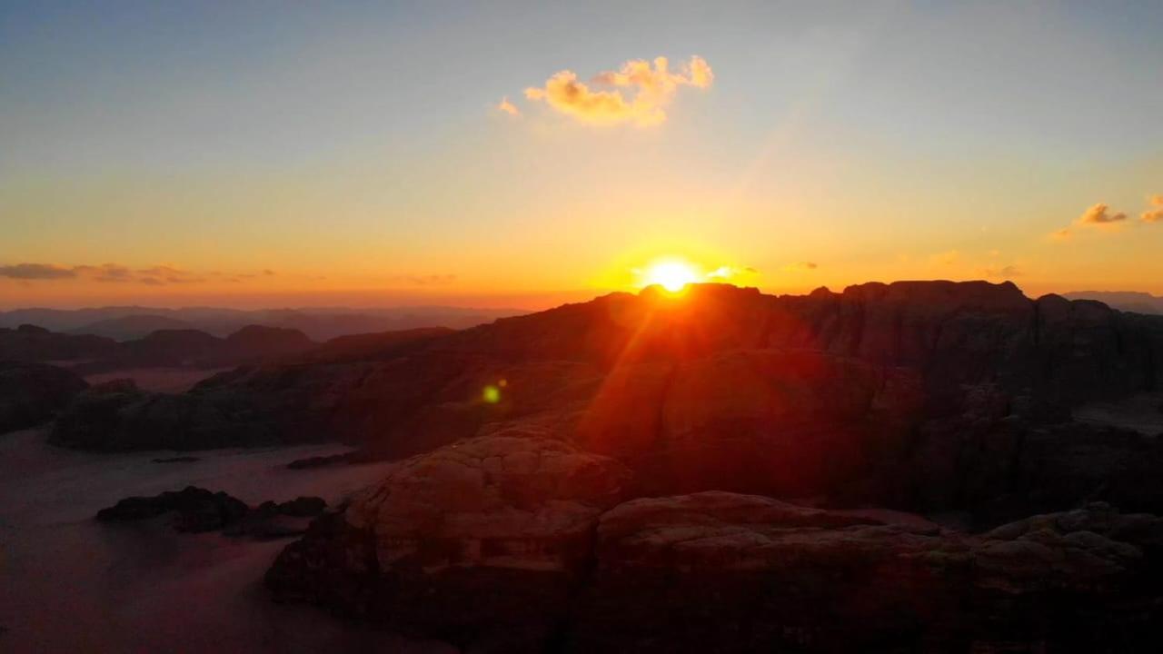 Joy Of Life Bed & Breakfast Wadi Rum Bagian luar foto